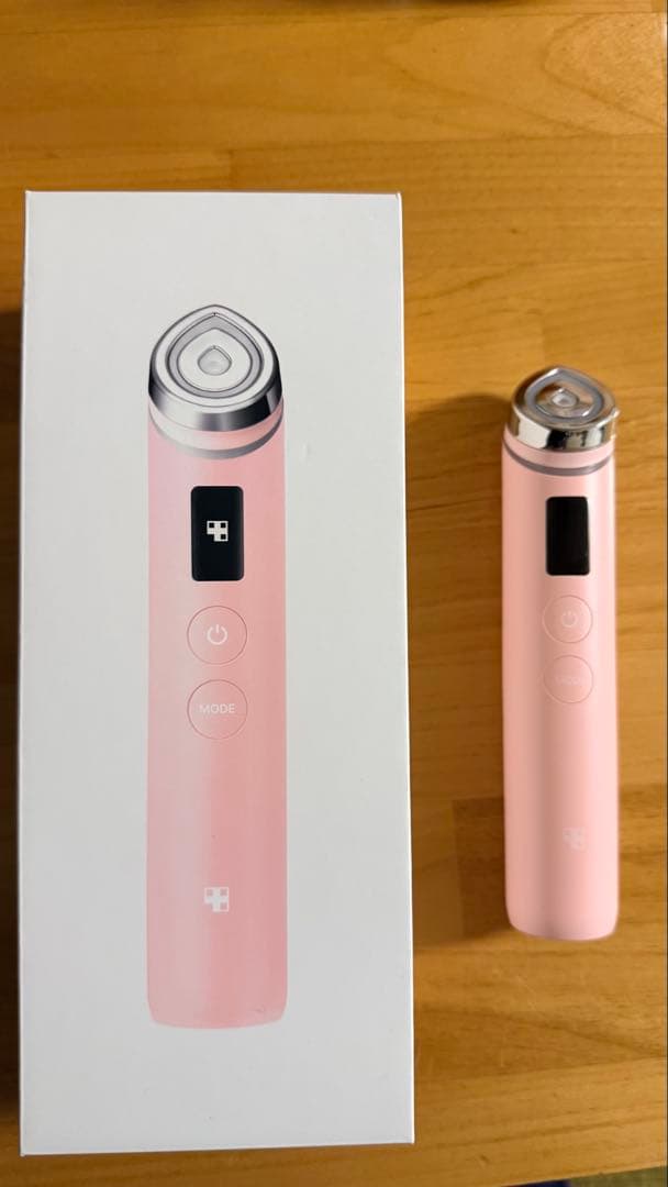 メディキューブ　BOOSTER PRO ピンク USBケーブル付