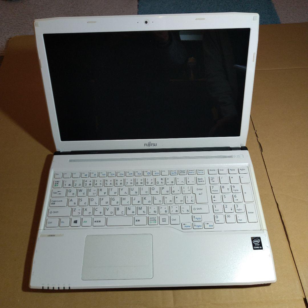 富士通 LIFEBOOK WA1/S FMVWSA1W　ノートパソコン