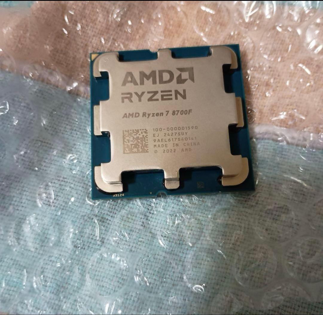 AMD Ryzen 7 8700F 中古 AM5 CPU 本体のみ
