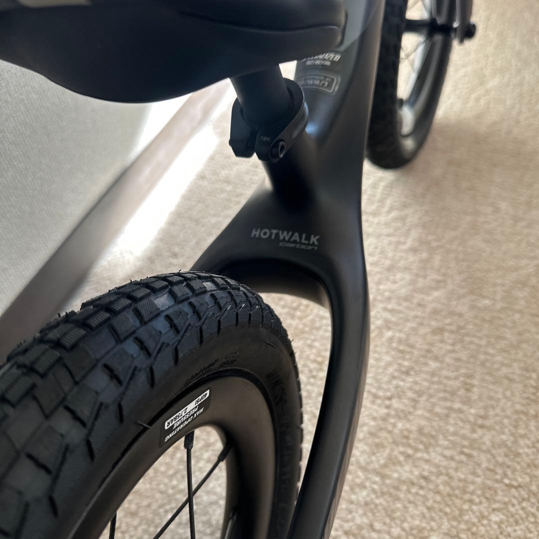 SPECIALIZED HOTWALK CARBON キッズバイク カーボン製