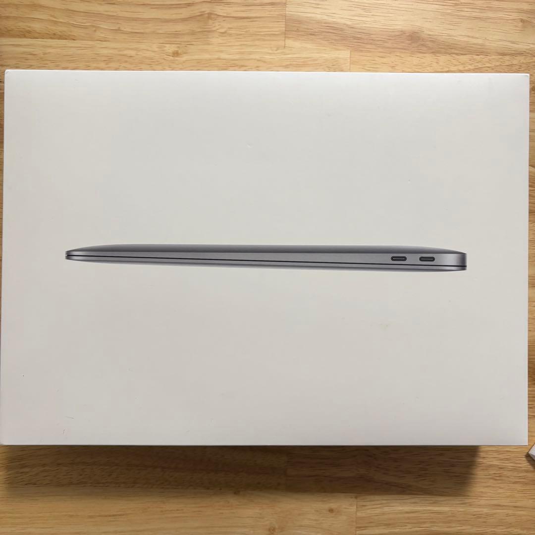 MacBook Air M1 8GB 256GB バッテリー96%