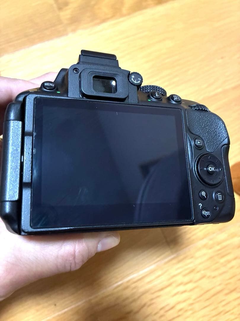 ニコン　D5300 AF-P 18-55 VR キット　一眼レフカメラ