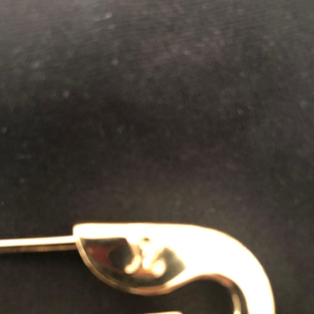 Louis Vuitton 安全ピン型ブローチ ゴールド