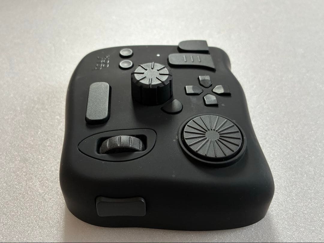 TourBox Neo 左手デバイス 画像・動画編集コントローラー