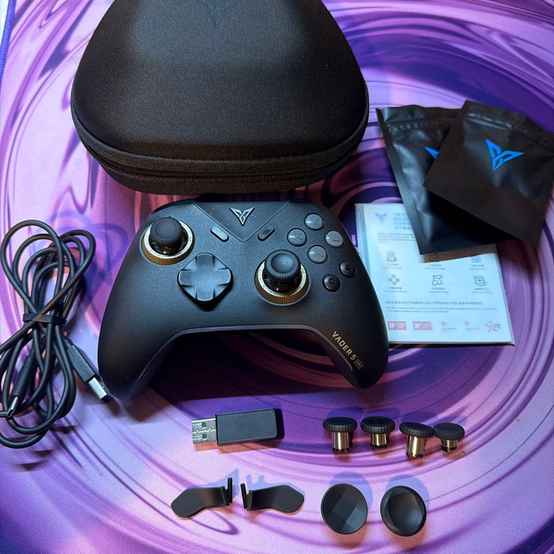 Flydigi Vader5 Pro ゲームコントローラー 本体