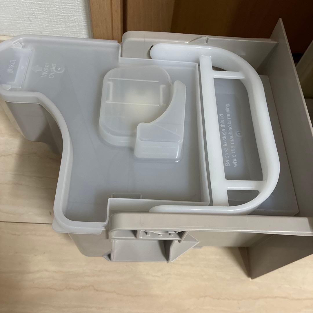 Panasonic 衣類乾燥除湿機 F-YEX120B