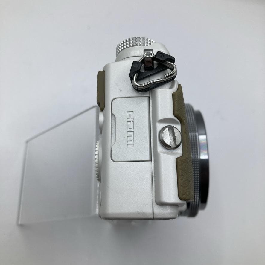 OLYMPUS XZ-2 ホワイト 自動開閉レンズキャップ 元箱 取扱説明書