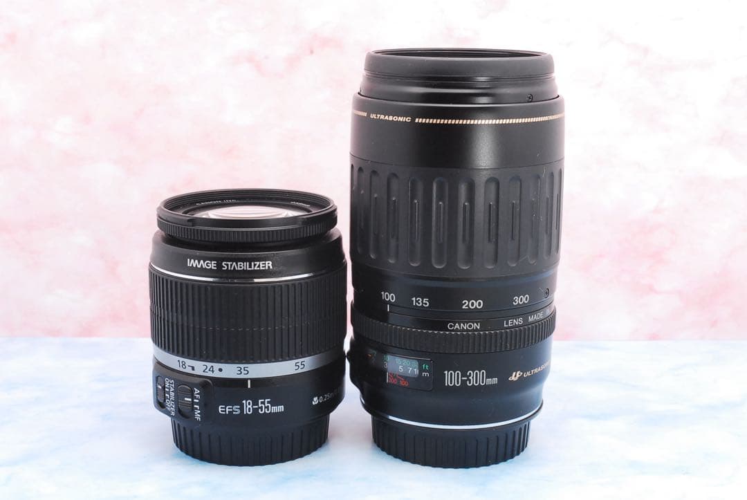 Canon EOS 70D☆手ぶれ補正標準＆超望遠☆一眼レフカメラ☆Wi-Fi