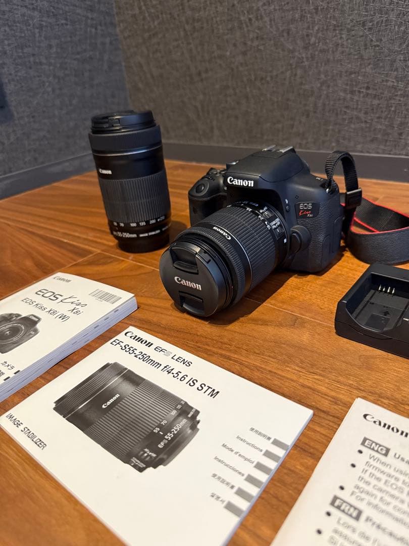 Canon EOS Kiss X8i キャノン デジタル一眼レフダブルレンズ