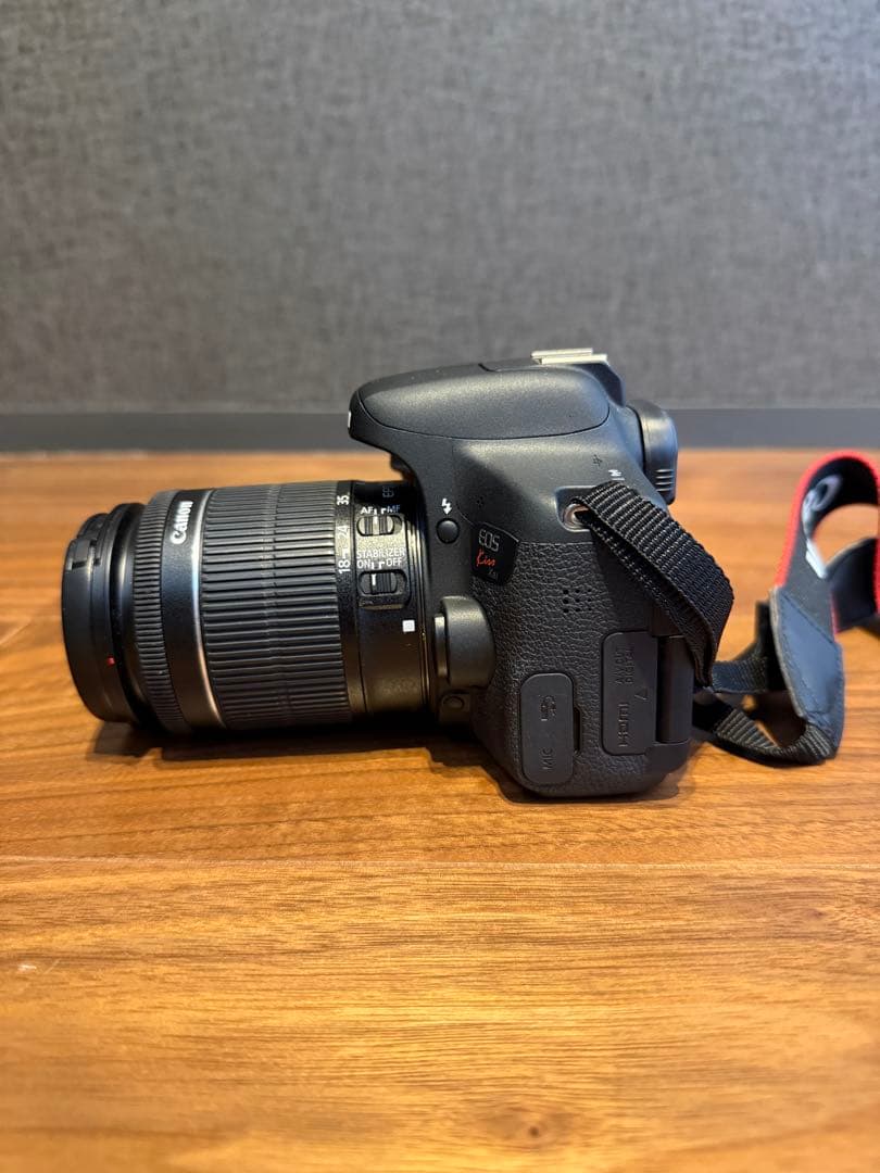 Canon EOS Kiss X8i キャノン デジタル一眼レフダブルレンズ