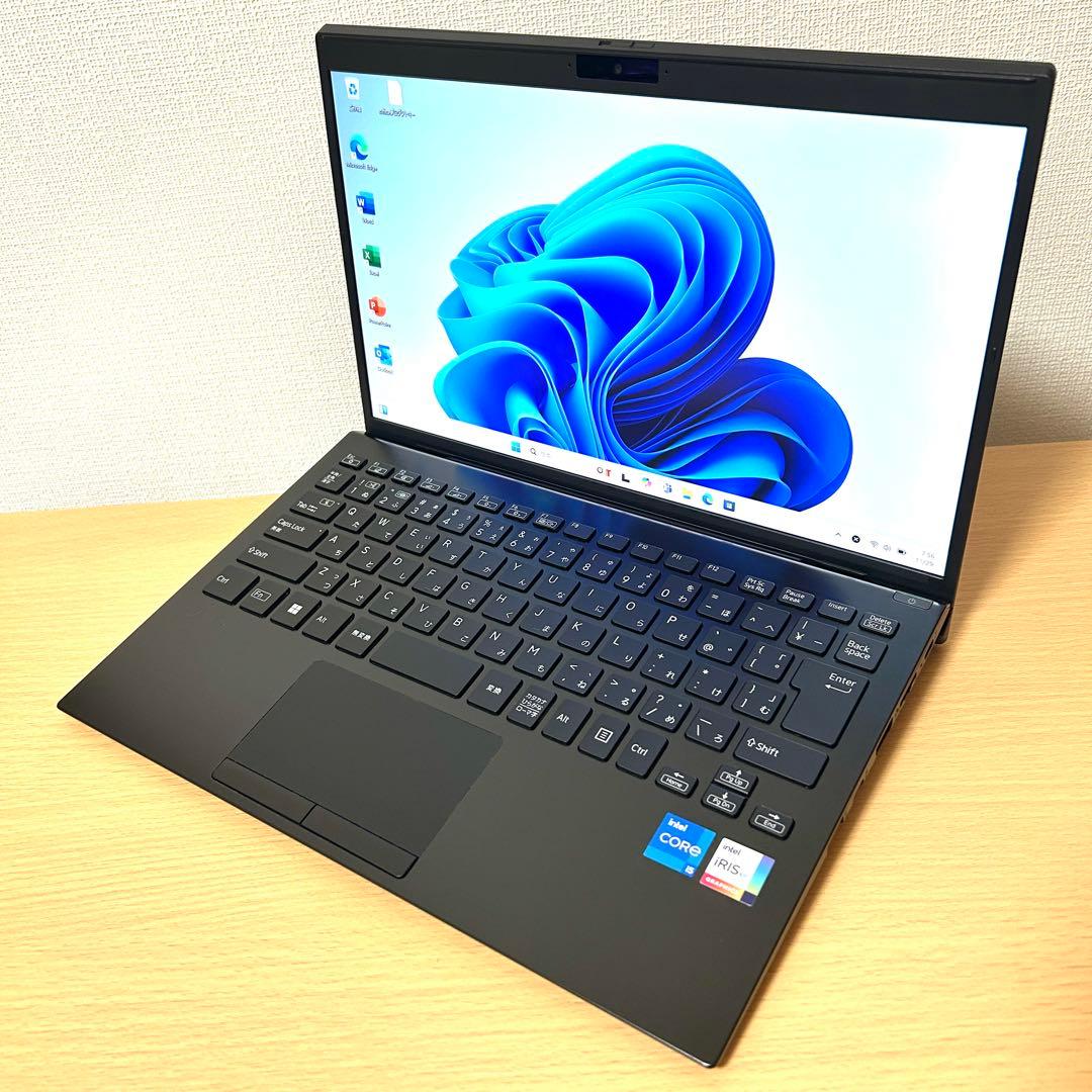 美品 VAIO S13 VJS134 第12世代 SSD256GB FHD i5