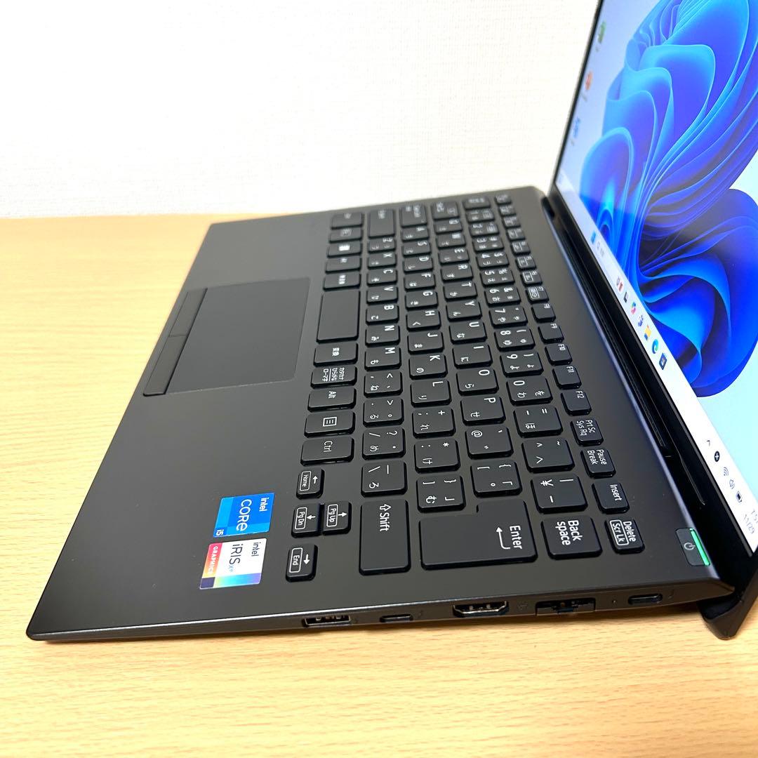 美品 VAIO S13 VJS134 第12世代 SSD256GB FHD i5