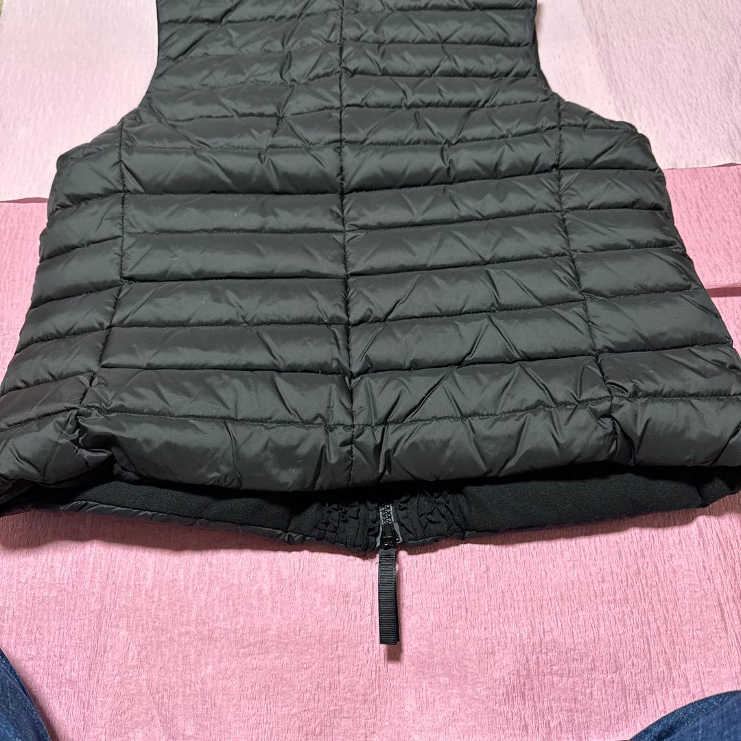 インゲボルグ　リバーシブルダウンベスト 黒　11号