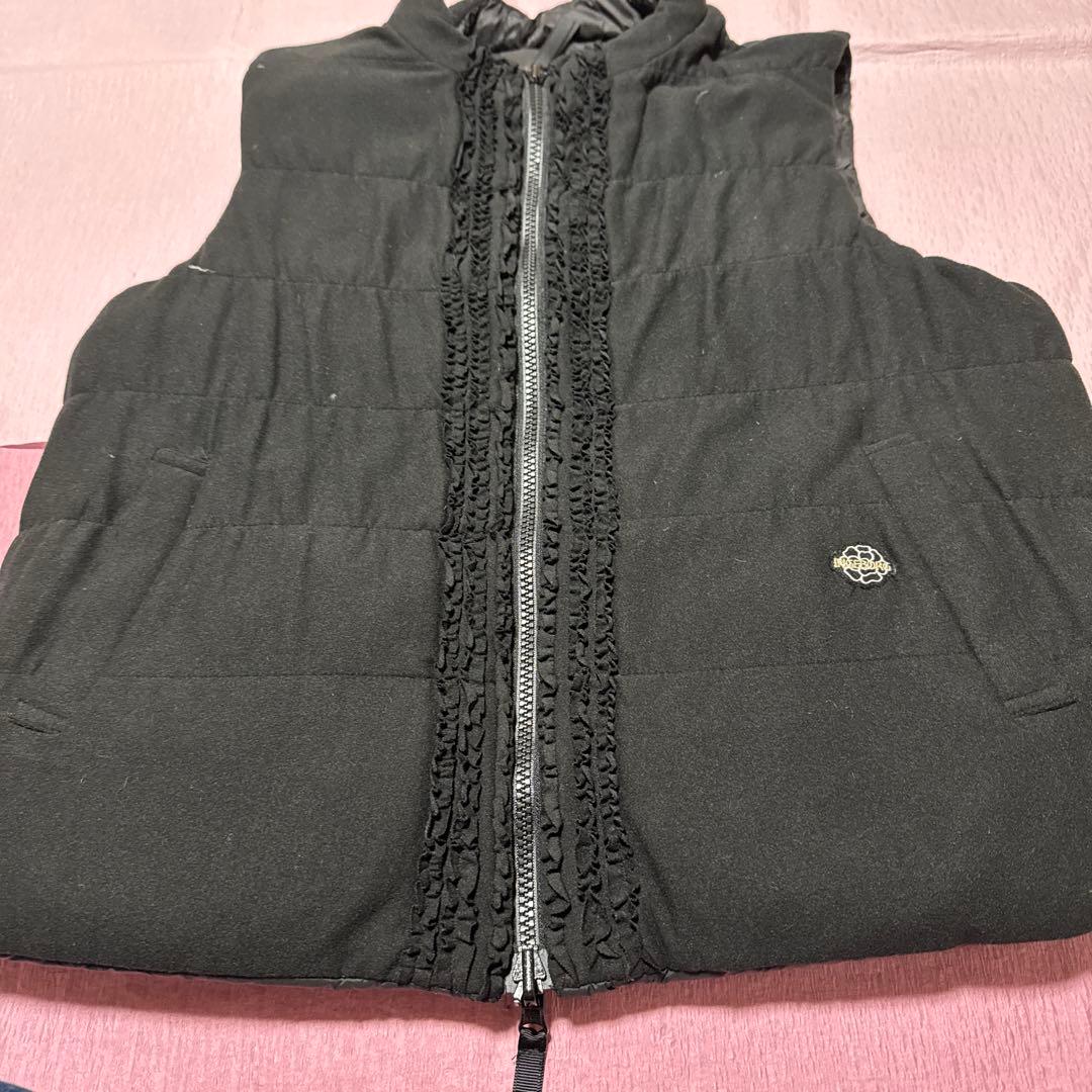 インゲボルグ　リバーシブルダウンベスト 黒　11号