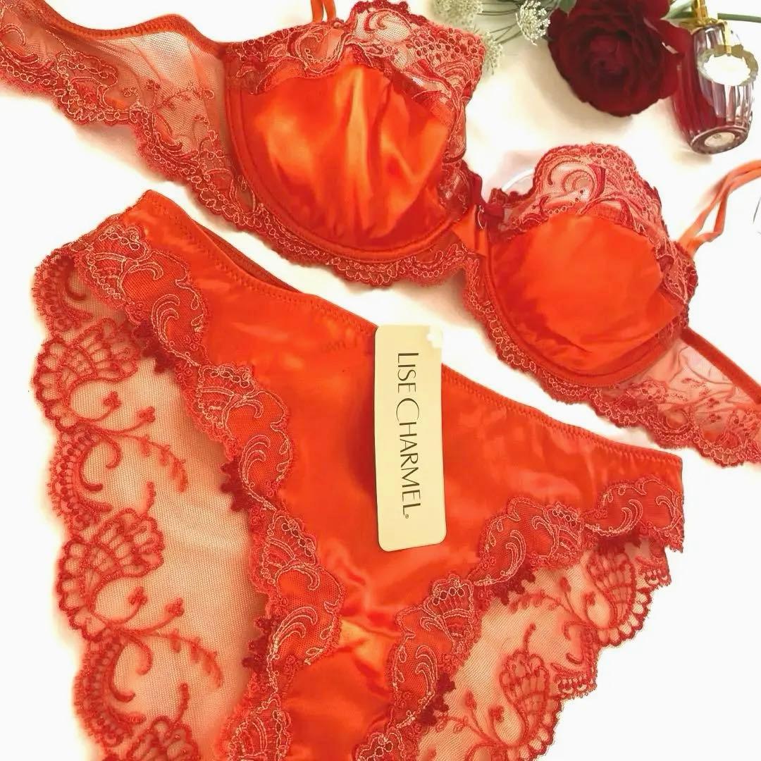⭐︎SOLDES⭐︎高級フランス♡リズシャルメル 艶やかオレンジ シルクランジェリー