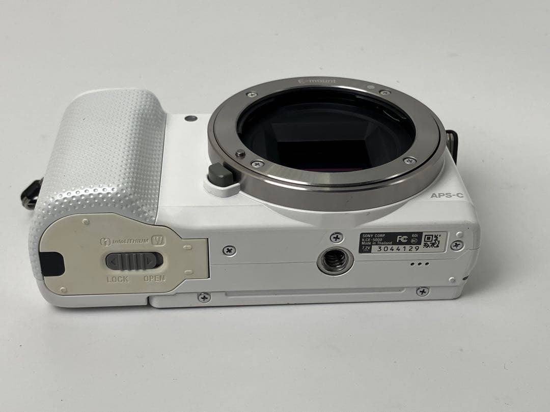 返品保証・動作確認済 SONYα5000+16-50mm 標準ズームレンズキット