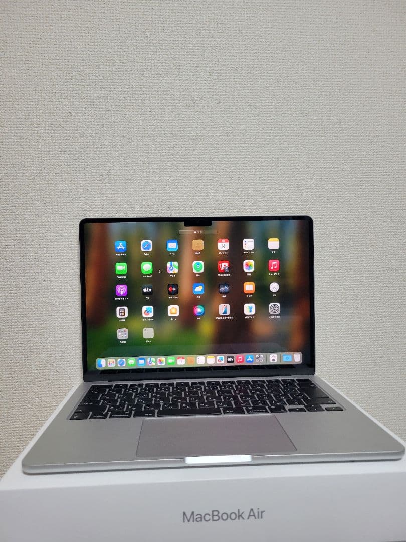 MacBook本体 Macbook Air 2022 M2 16GB/256GB