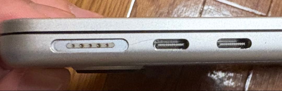 【メモリ24GB！】Apple MacBook M2 シルバー本体