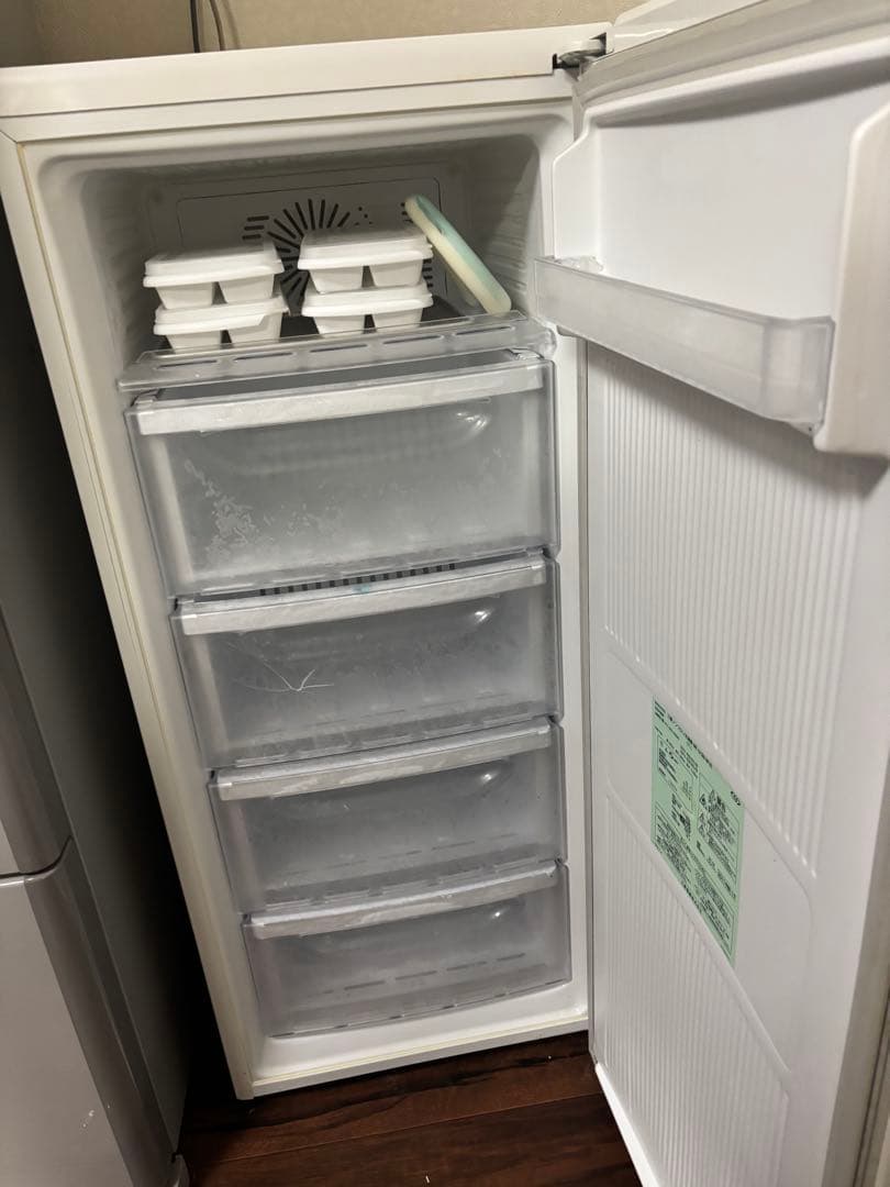 三菱　冷凍庫　121l