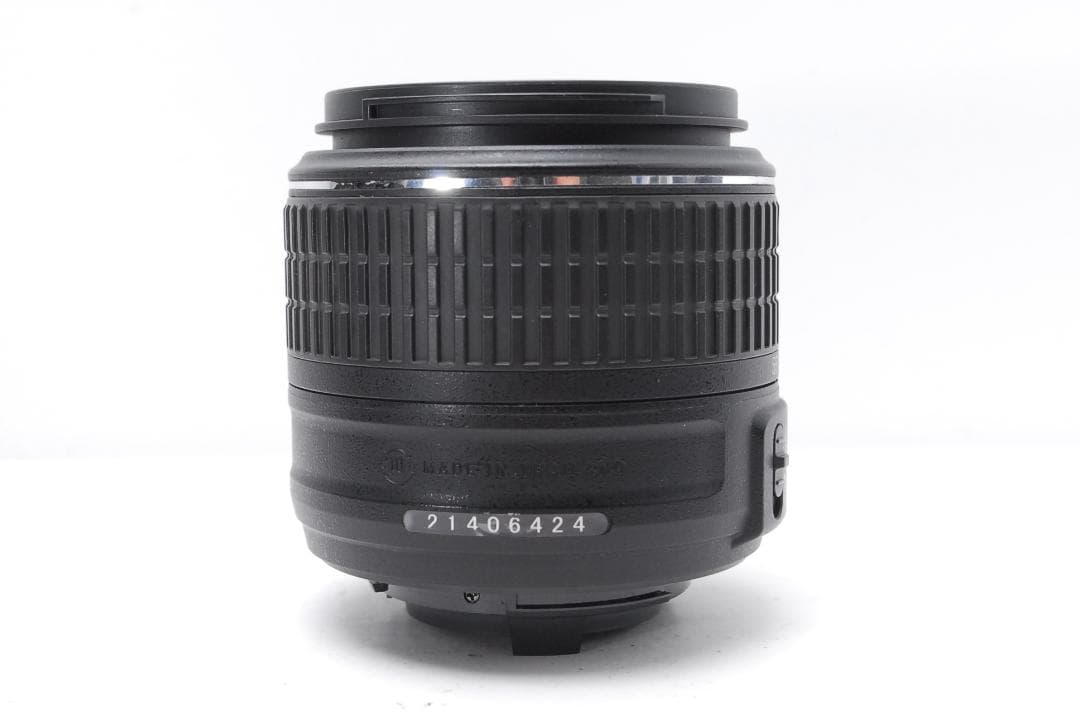 【新品級ショット数】Nikon D3300　スマホ転送　2416万画素高画質