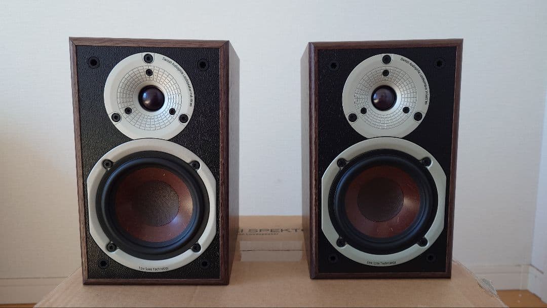 DALI SPEKTOR1 ウォールナット ブックシェルフスピーカー ペア