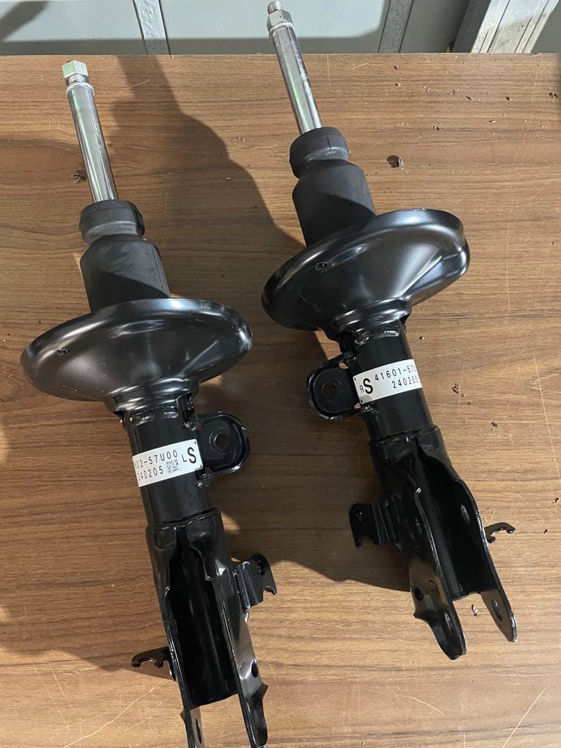 DA17V EVERY ショックアブソーバー＆スプリングセット