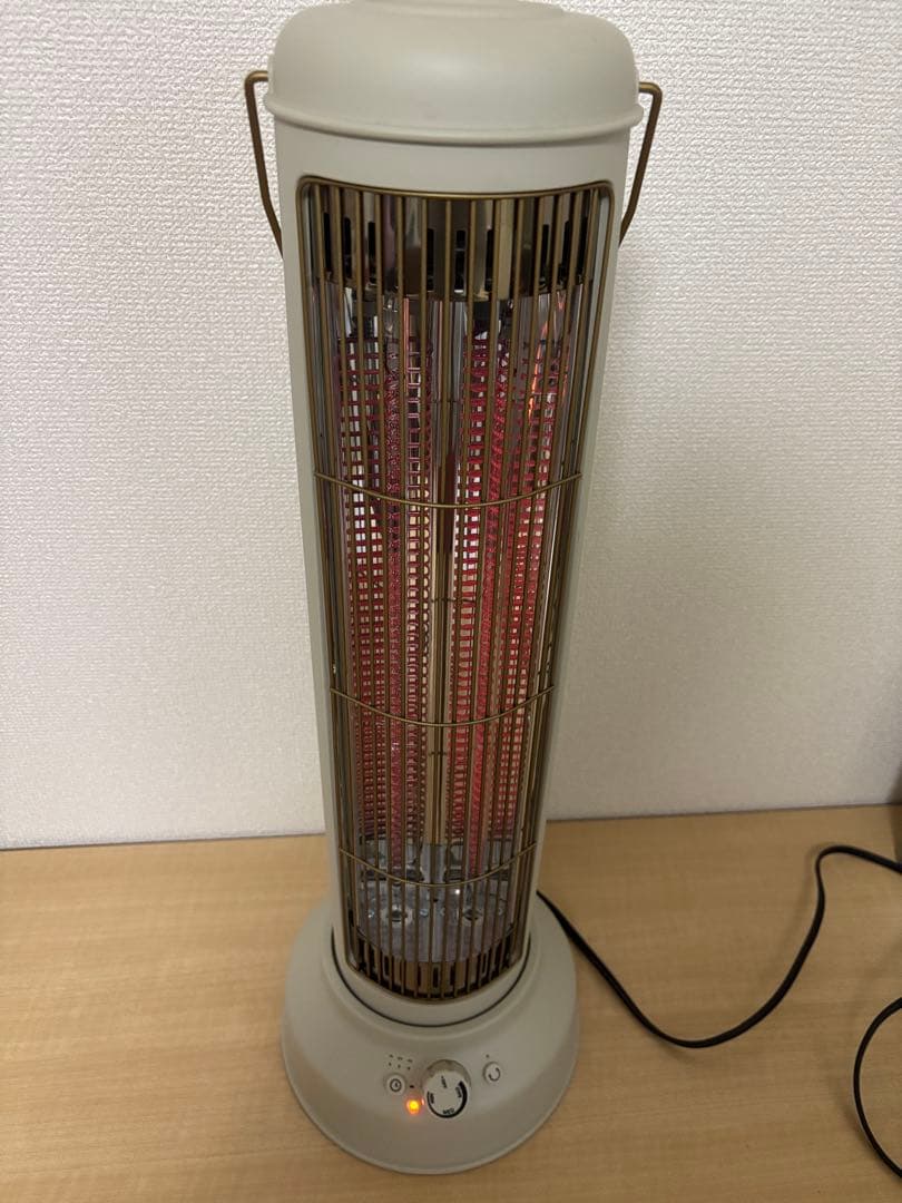 美品　BRUNO 電気ヒーター　カーボンヒーター BOE077