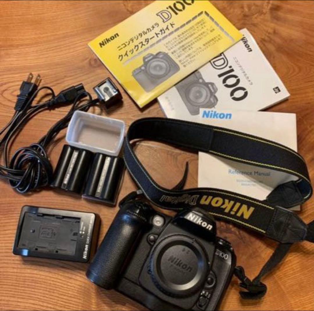 おまけ付き ニコン　nikon D100 充電機　充電池　ディフューザーカバー