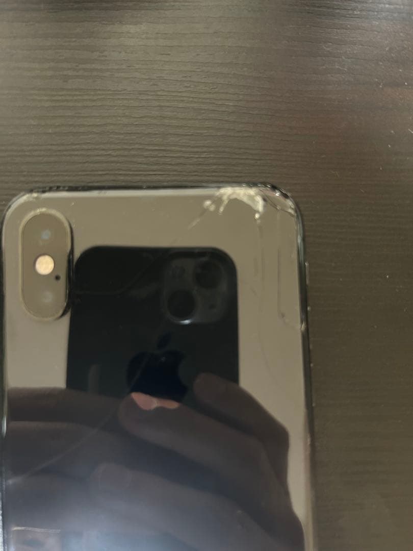 Apple iPhone XSブラック 本体