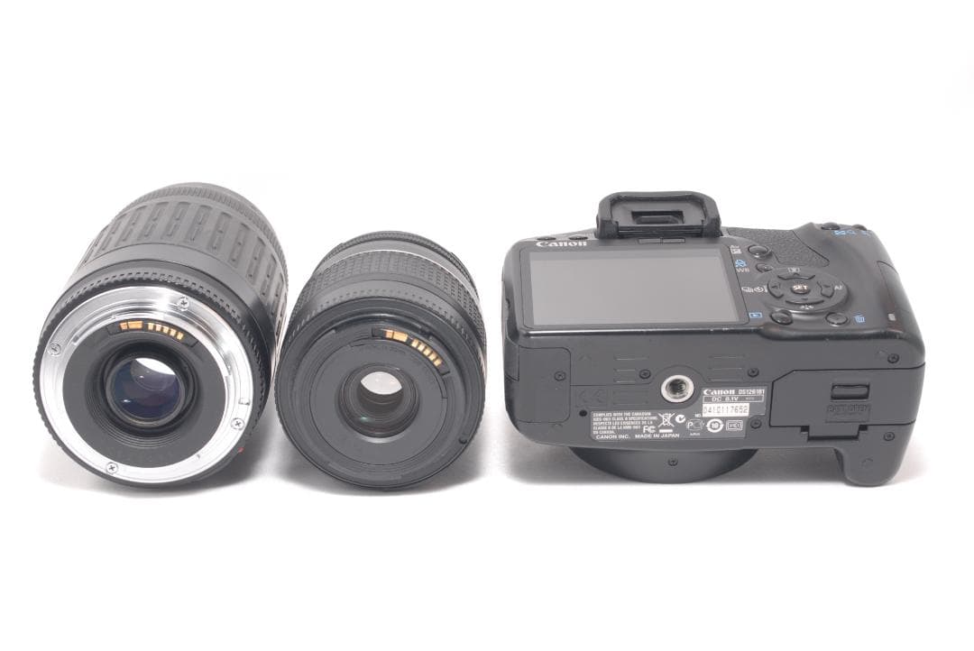 ⭐️カメラデビューにも⭐️Canon Kiss X2 キャノン　デジタル一眼