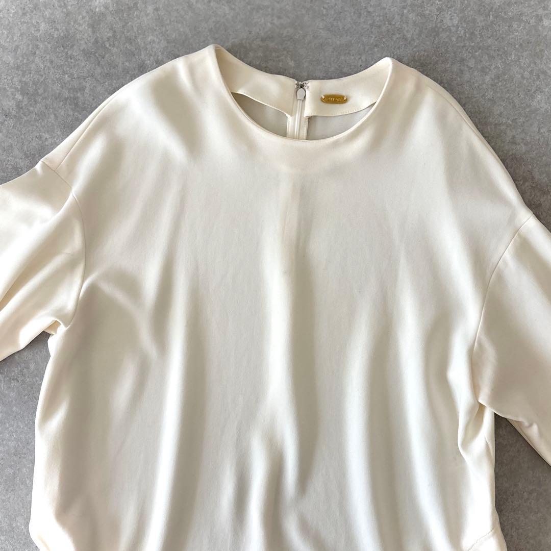 美品 ミューズドゥドゥズィーエムクラス トリアセジョーゼットオーバーブラウス