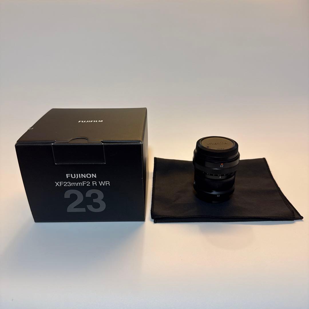 【極美品】FUJIFILM XF23mm F2 R WR [ブラック]