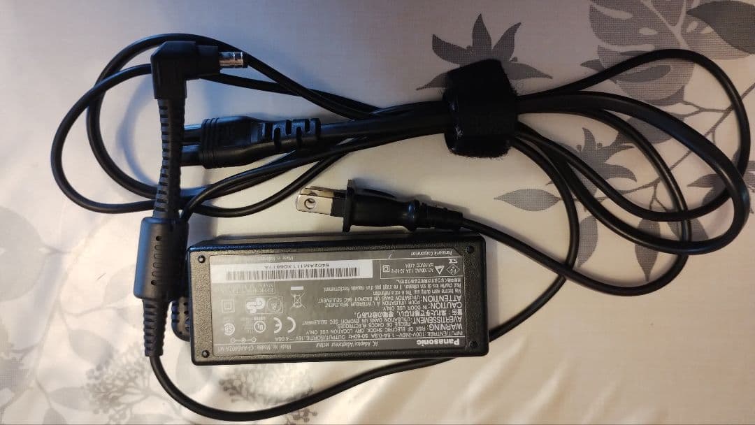 Panasonic レッツノートCF-S10CWHDS 　爆速 Win10pro