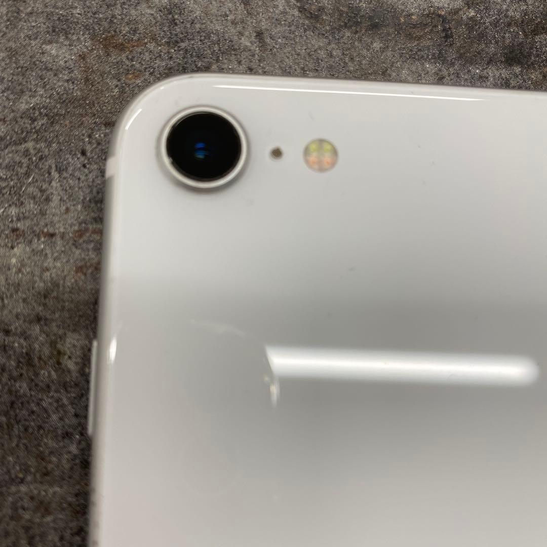 タ*ア様 iPhone SE（第2世代） 64GB ホワイト