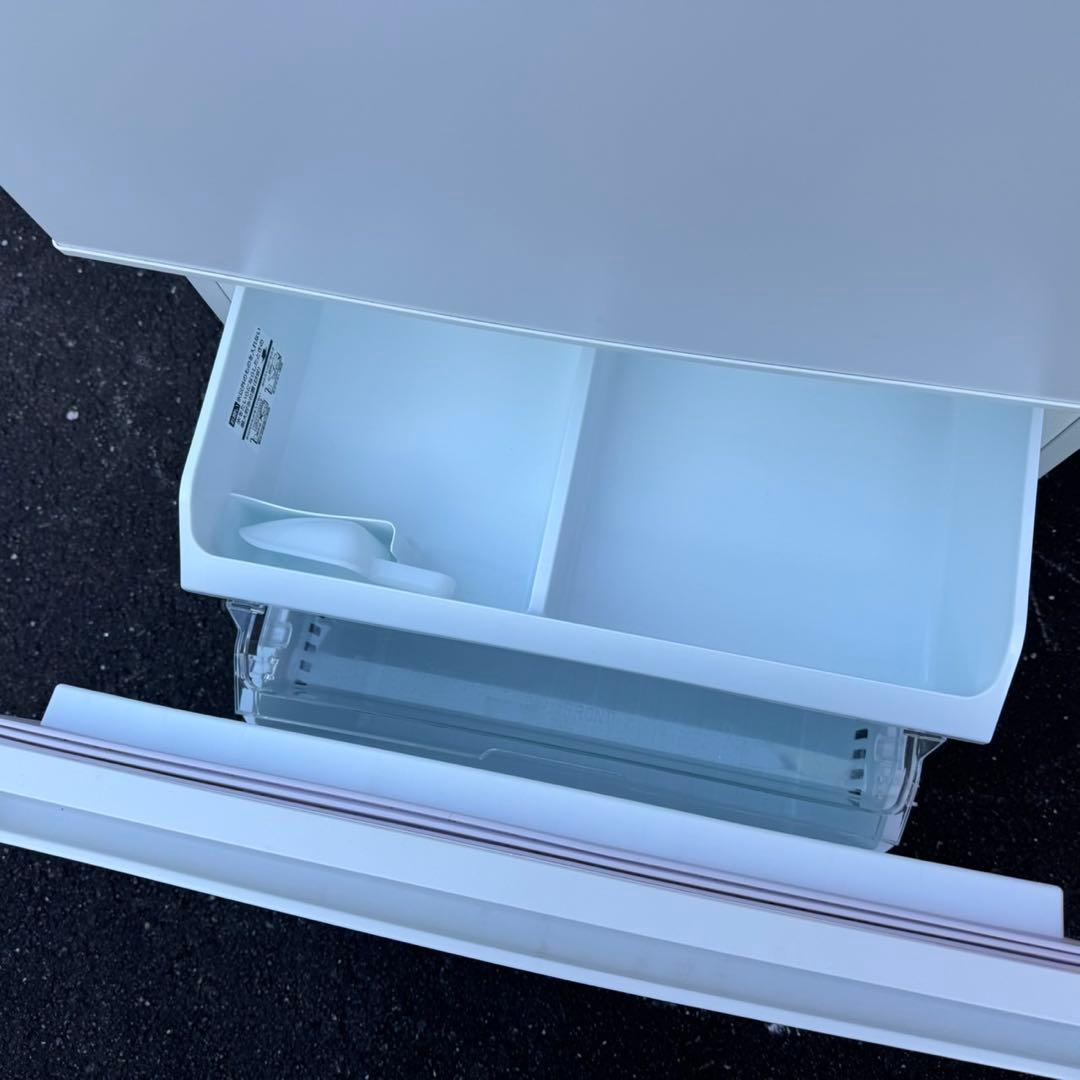 60⭐️2023年製美品★東芝　冷蔵庫　自動製氷　右開き　大型　3ドア　356L