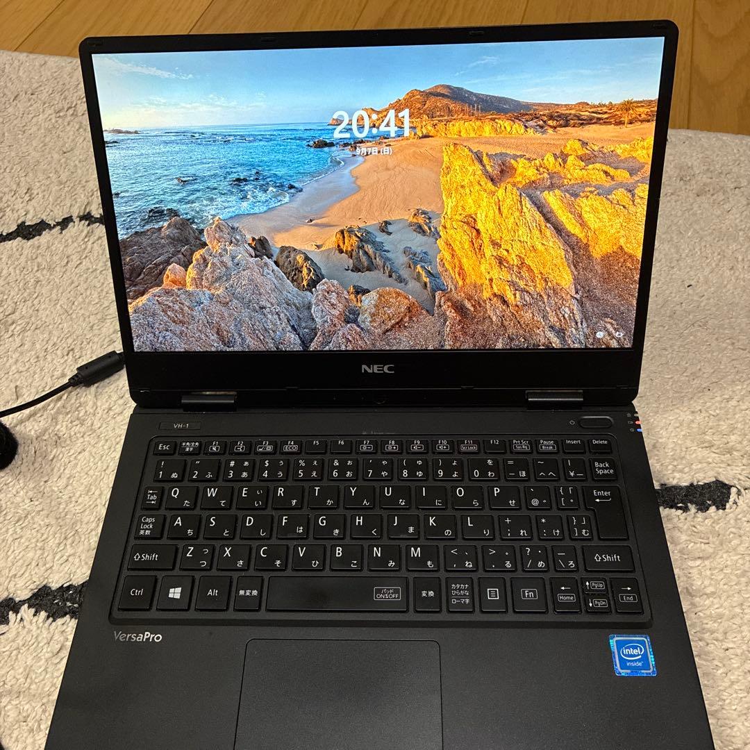 NECノートPC 高速SSD メモリ4G 最新Windows11 パソコン