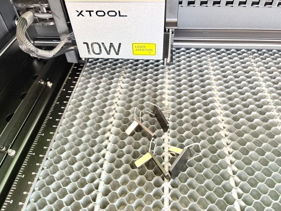 Xtool S1 10W レーザー加工機