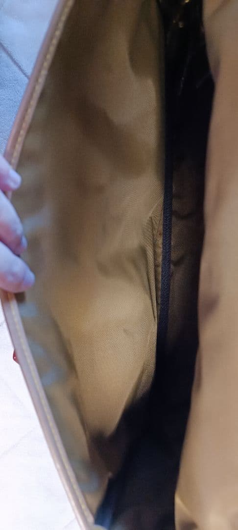 HUNTING WORLD オリーブグリーン ショルダーバッグ