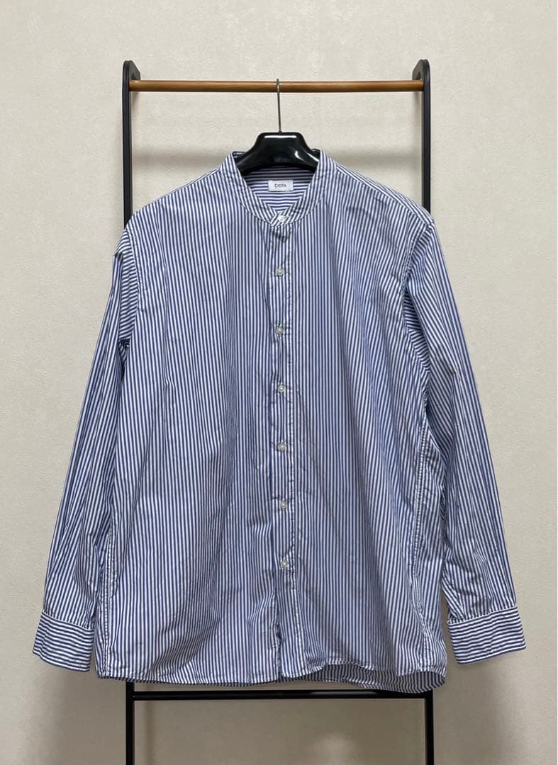 CIOTA スビンコットンタイプライターバンドカラーシャツ ロンドンストライプ