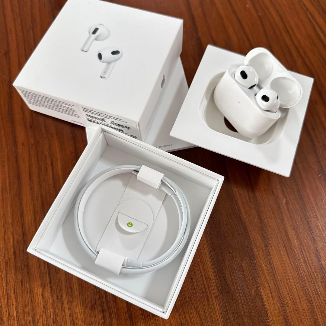 パ*ダ様 AirPods 第3世代