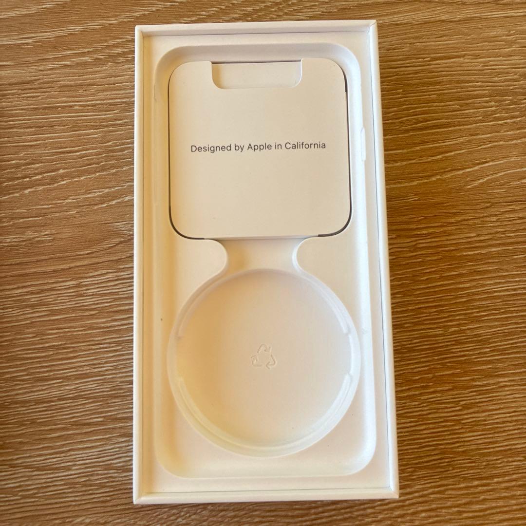 iPhone se 第2世代　64GB ケース付き