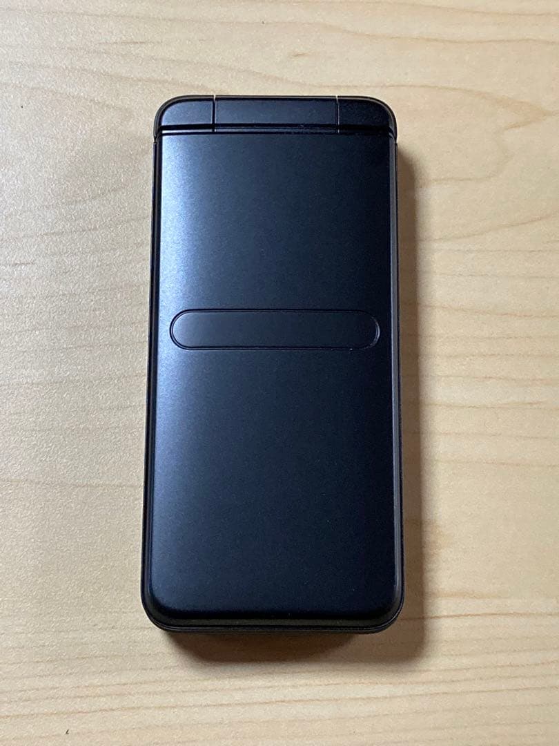 希少 GRATINA KYF44 カメラレス au SIMフリー 法人 U3