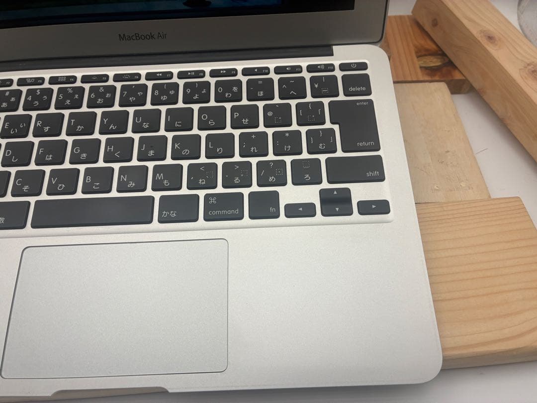 MacBook本体 MacBook Air 11-inch 8G 256G i7 1.6GHz
