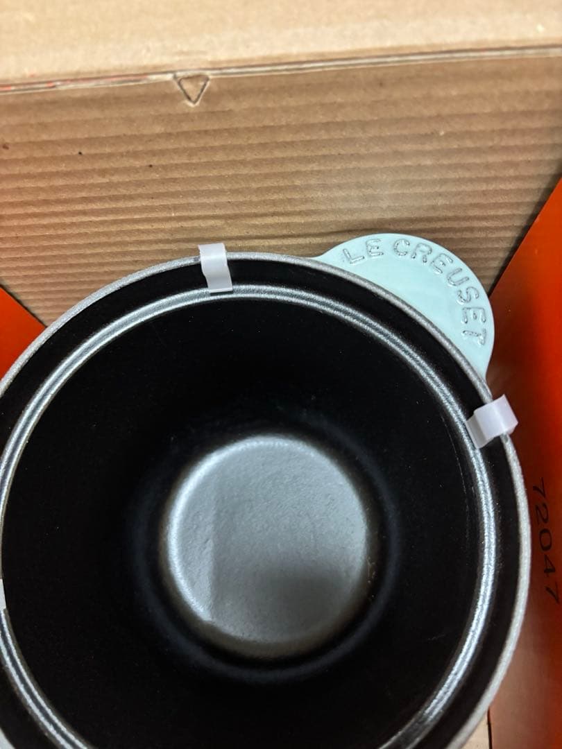 ルクルーゼ　ココット・エブリィ 18 シーソルト (ブラックマットホーロー)