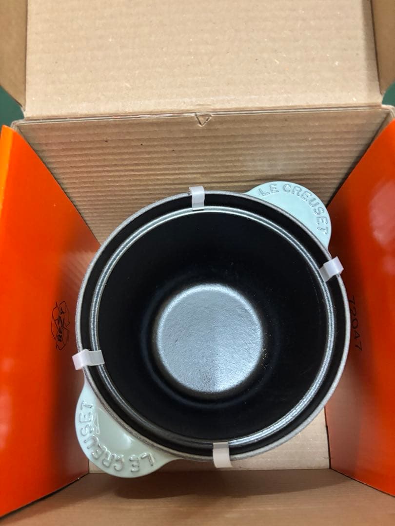 ルクルーゼ　ココット・エブリィ 18 シーソルト (ブラックマットホーロー)