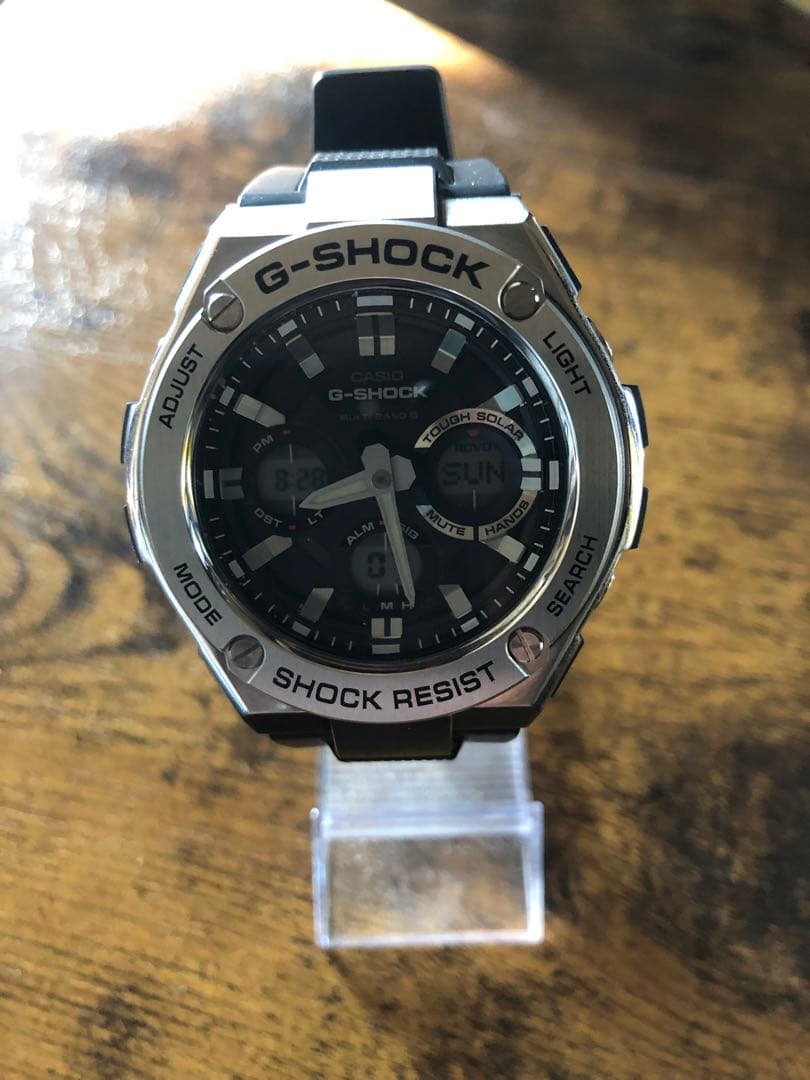 CASIO G-SHOCK ソーラー電波腕時計GST-W110-1AJF