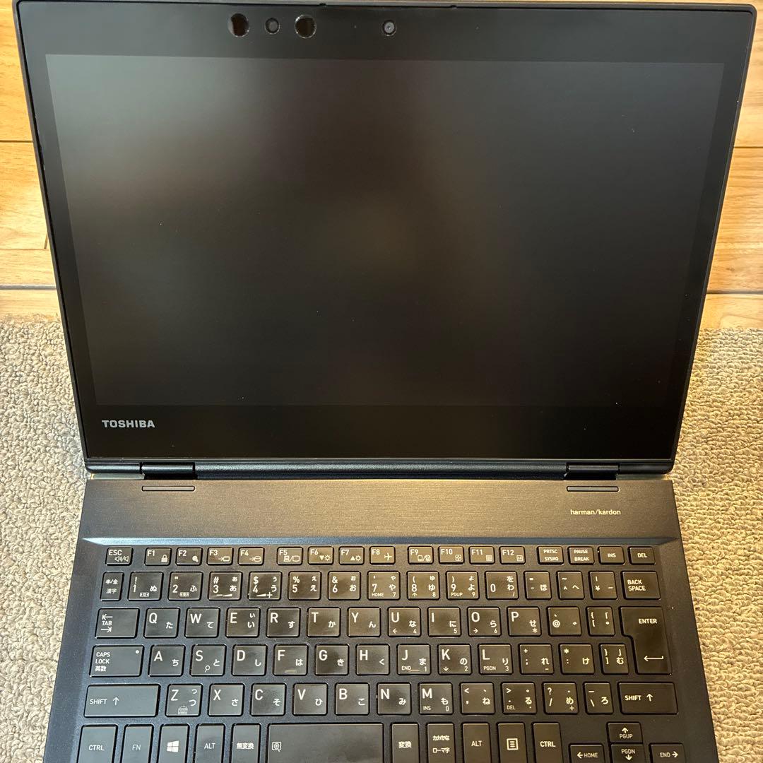 TOSHIBA dynabook V62 ノートPC