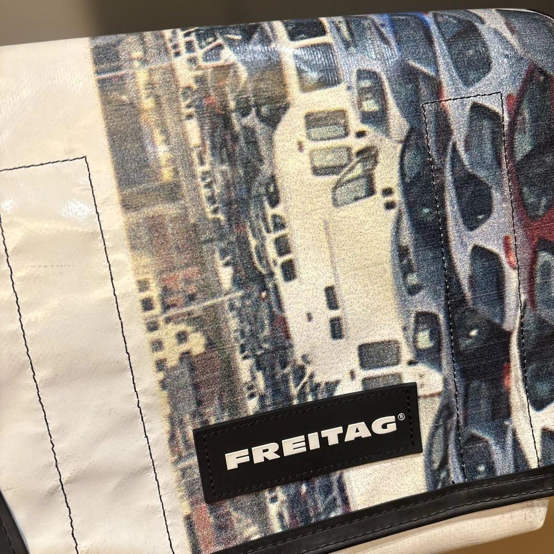 FREITAG F11 LASSIE 転写　車