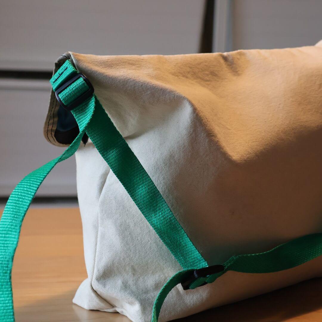 バッグ SPACE AGE TECHNOLOGIES ZINE HOLDER