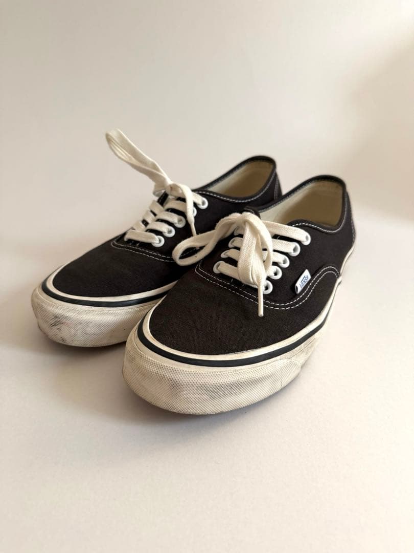 【廃盤】VANS Authentic アナハイム 27.0cm 黒　即発送